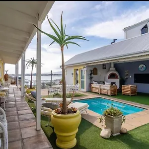 Gordon's 4* Gordons Bay